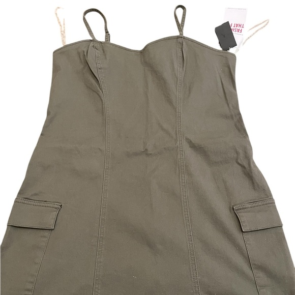 Celebrity Pink Women’s Military Green Cargo Mini Dress - Picture 1 of 4